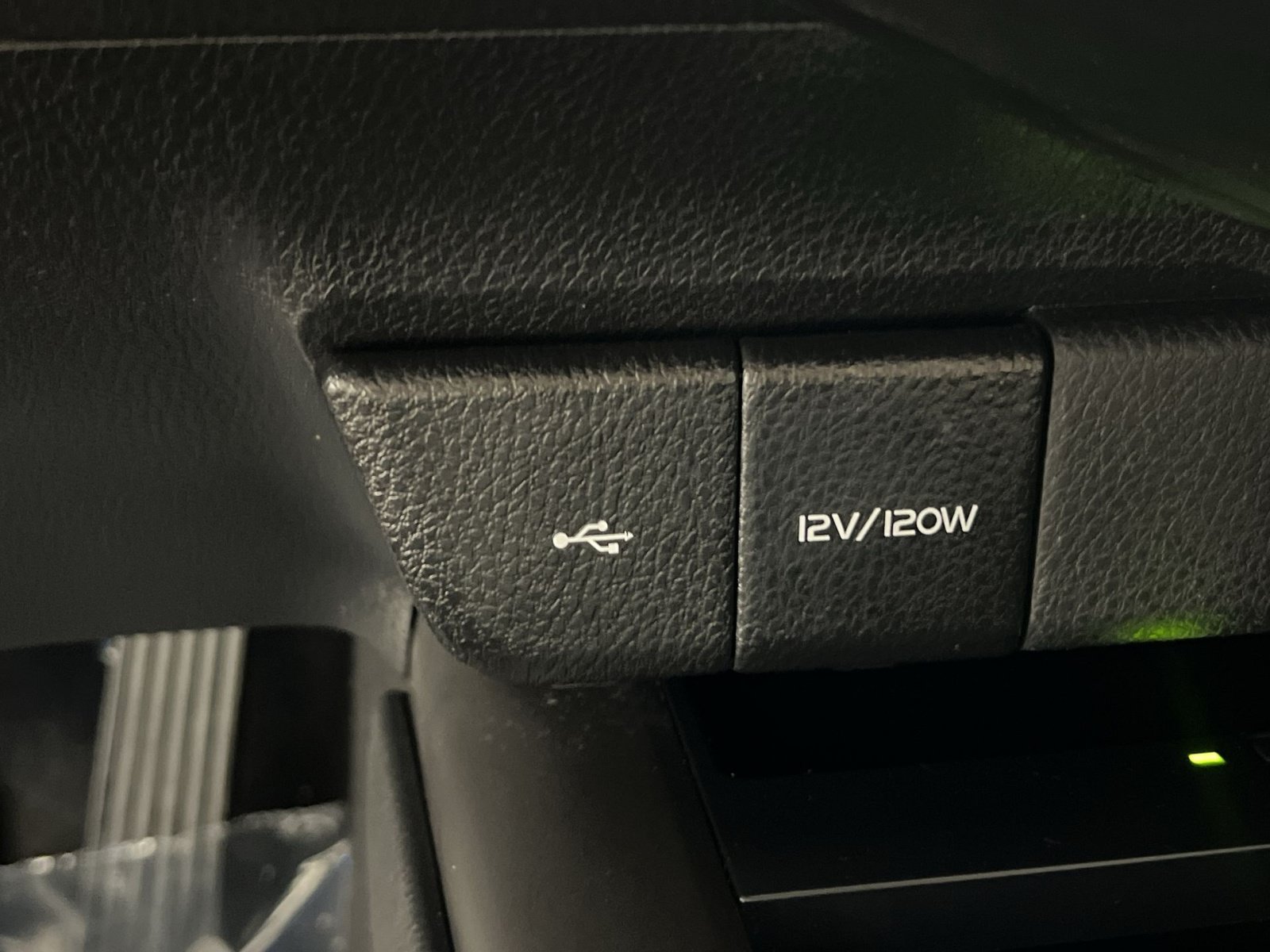 Used 2023 Toyota Camry XSE w/ Navigation Package FWD image 35