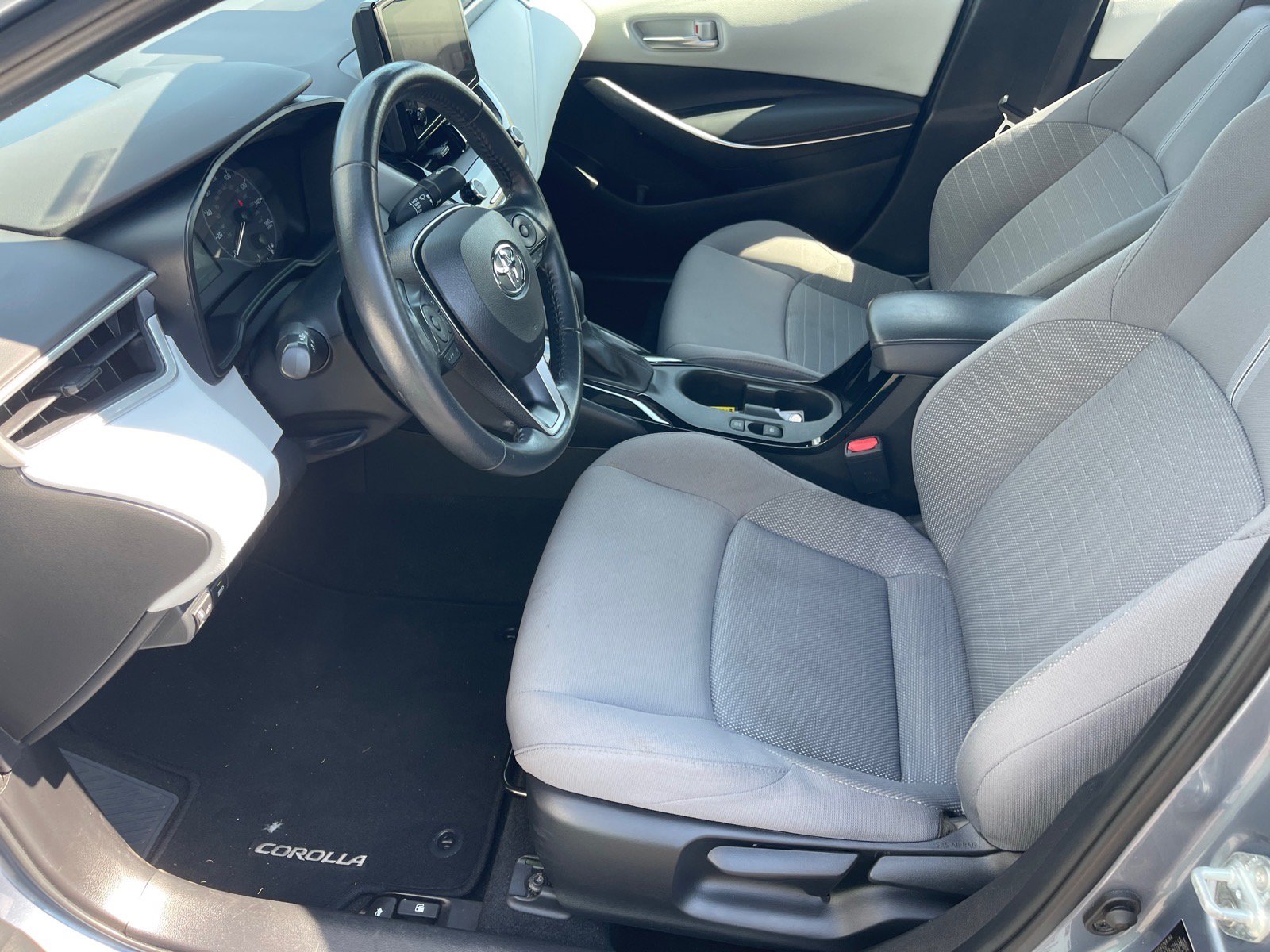 Used 2023 Toyota Corolla SE FWD image 10