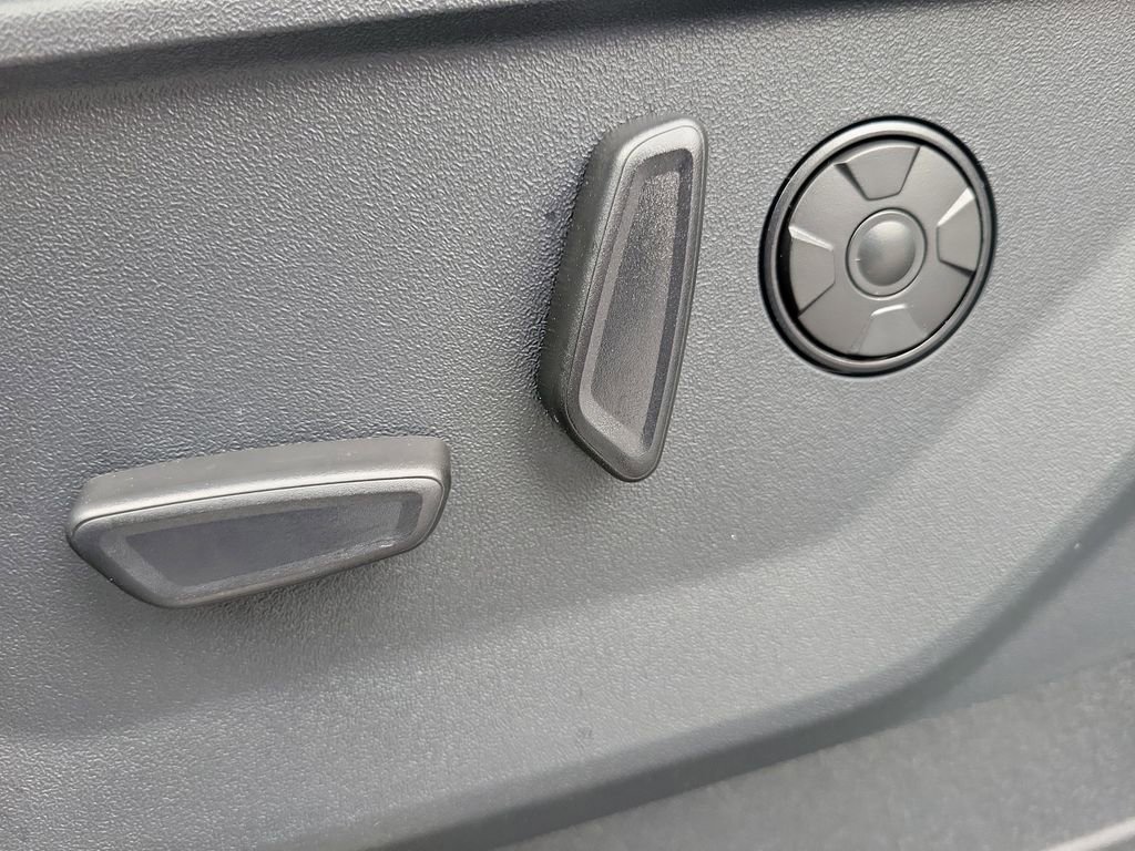 New 2026 Ford Expedition Platinum AWD/4WD image 9