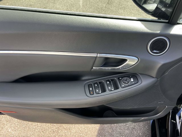 Used 2023 Hyundai Sonata SEL Plus w/ Cargo Package FWD image 17
