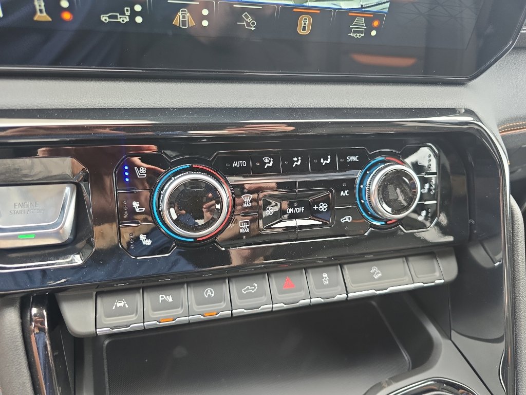 New 2026 GMC Sierra 1500 AT4 w/ AT4 Premium Package AWD/4WD image 29