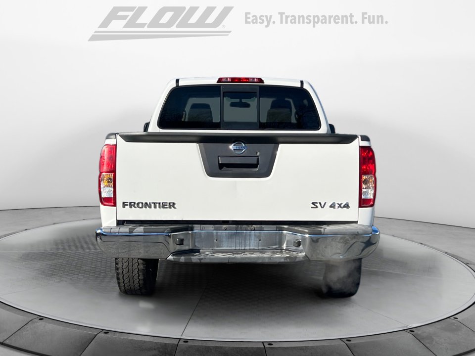 Used 2016 Nissan Frontier SV image 7