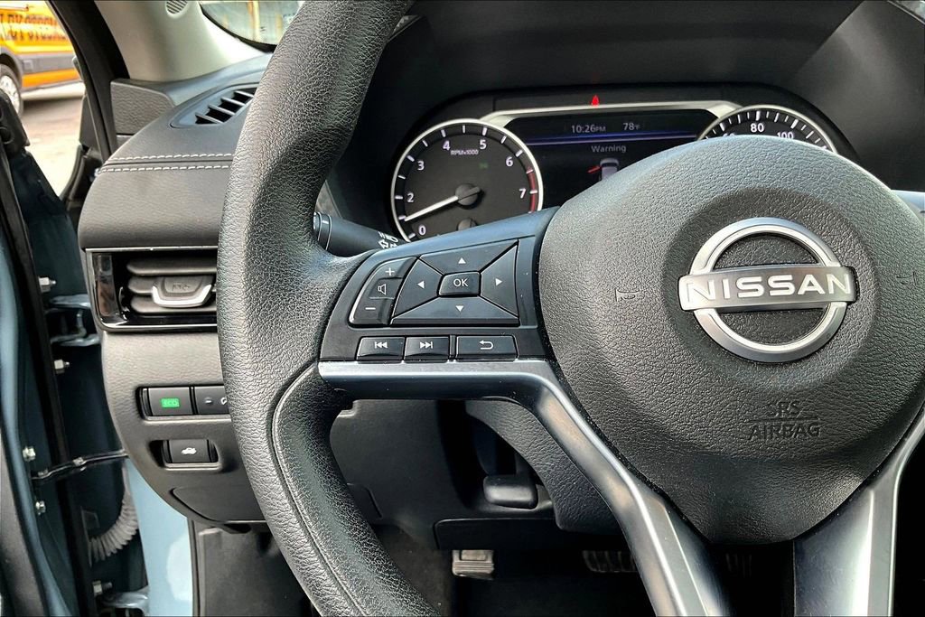 Used 2024 Nissan Sentra SV image 13