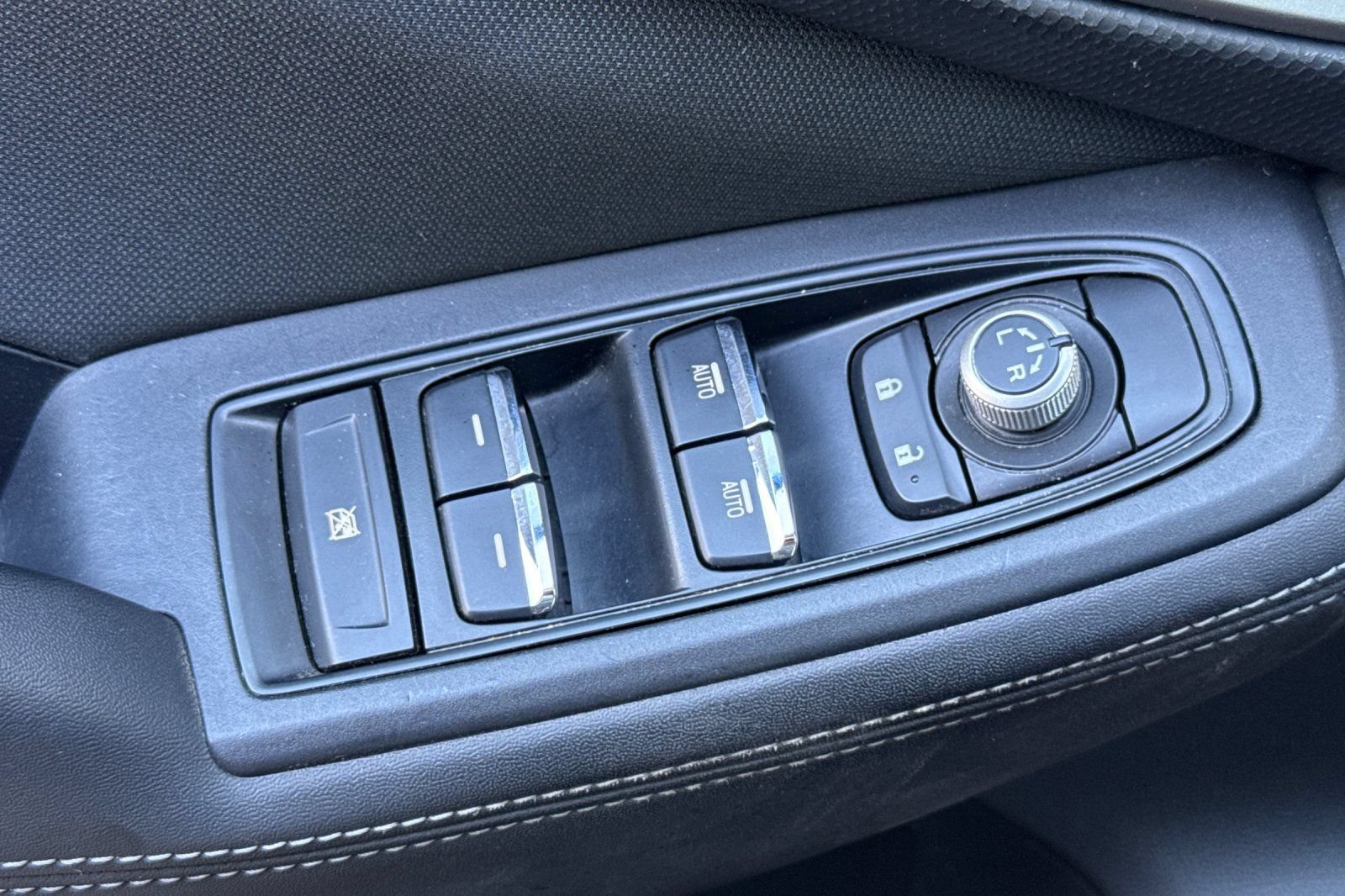 Used 2019 Subaru Forester Premium w/ Popular Package #1 AWD/4WD image 11