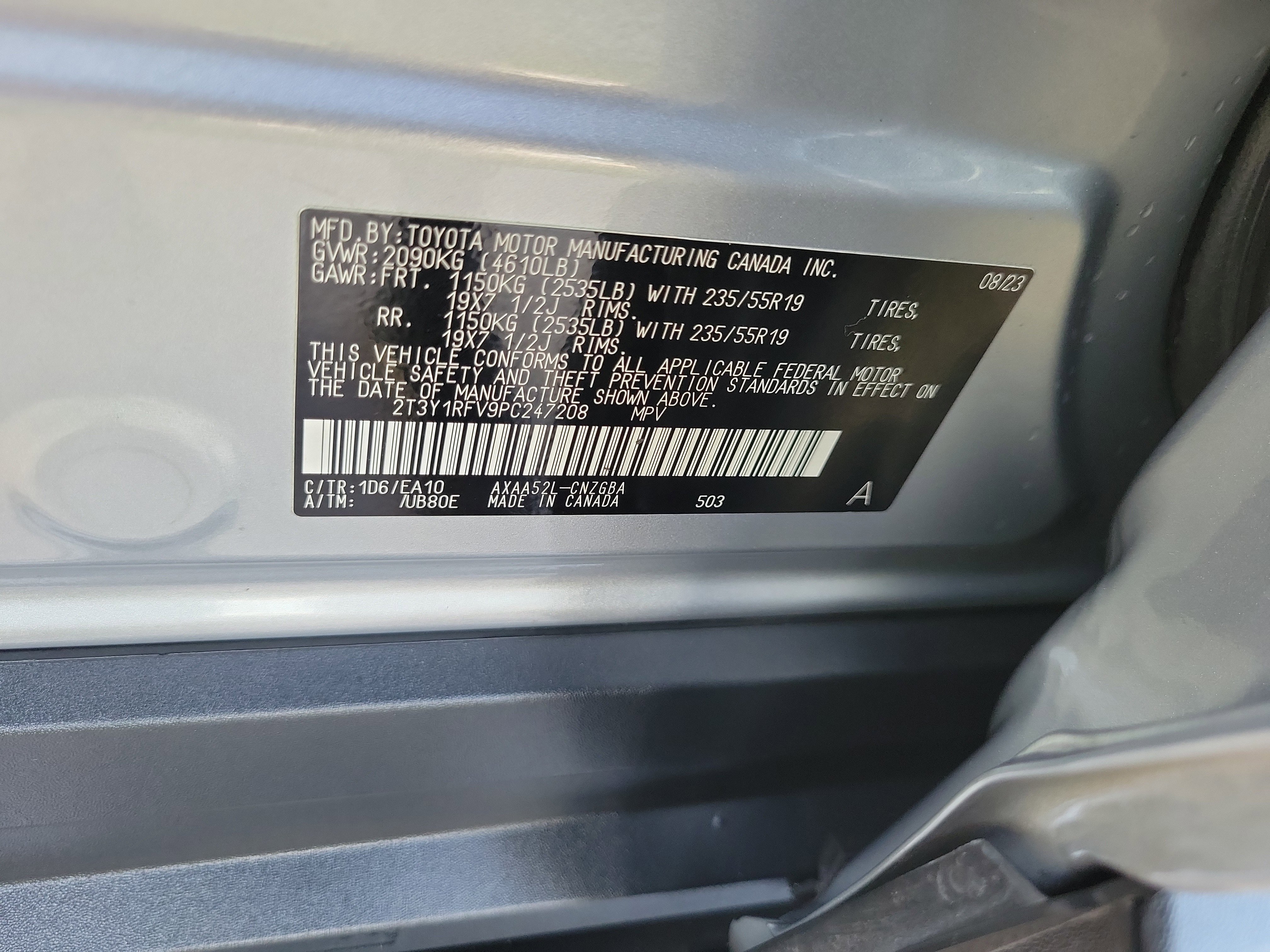 Used 2023 Toyota RAV4 Limited image 30