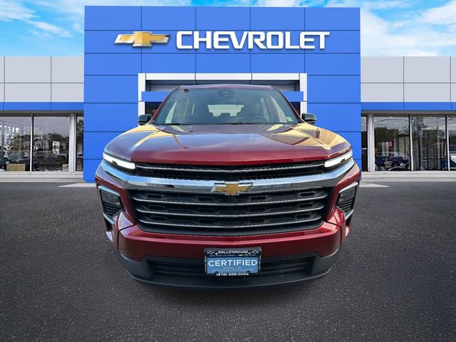 Used 2025 Chevrolet Traverse LT w/ Driver Confidence Package FWD image 7