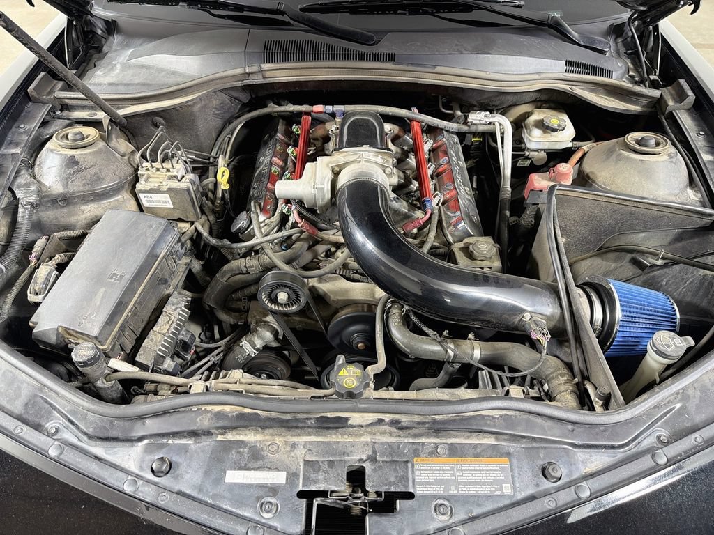 Used 2010 Chevrolet Camaro SS RWD image 26