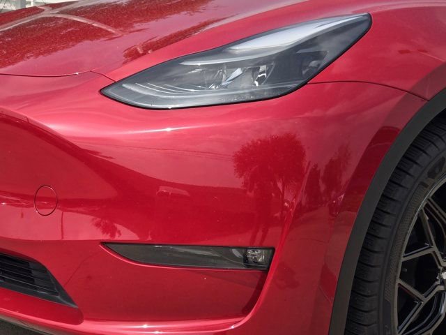 Used 2023 Tesla Model Y Performance AWD/4WD image 9