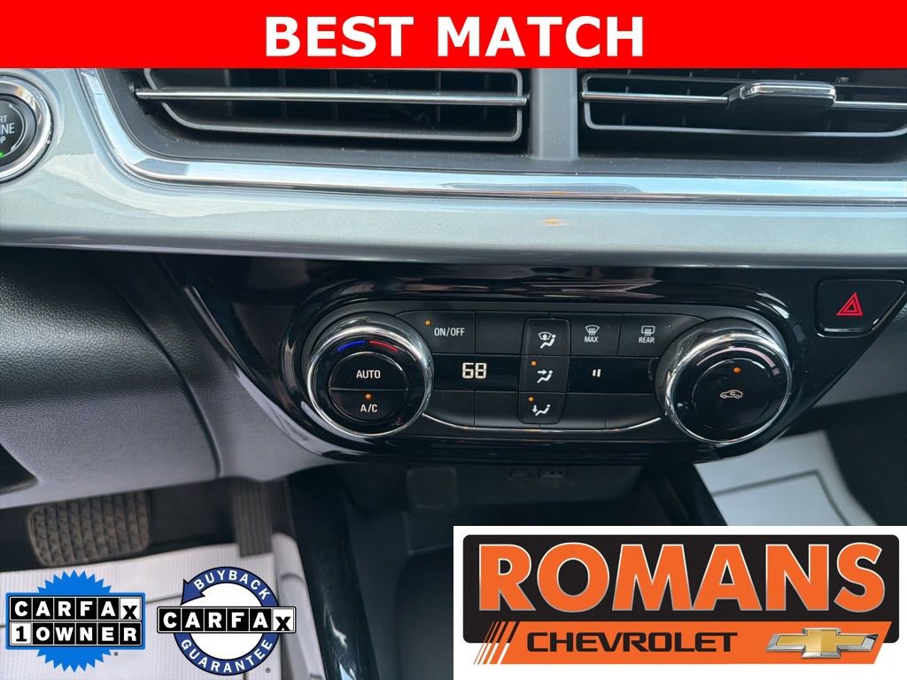 Used 2025 Chevrolet Trax LT FWD image 16