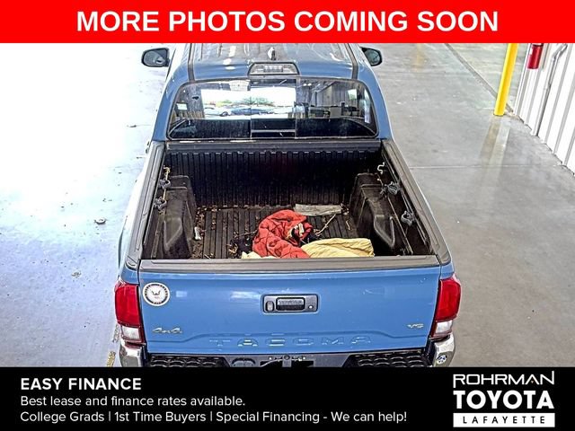 Used 2019 Toyota Tacoma SR5 AWD/4WD image 3