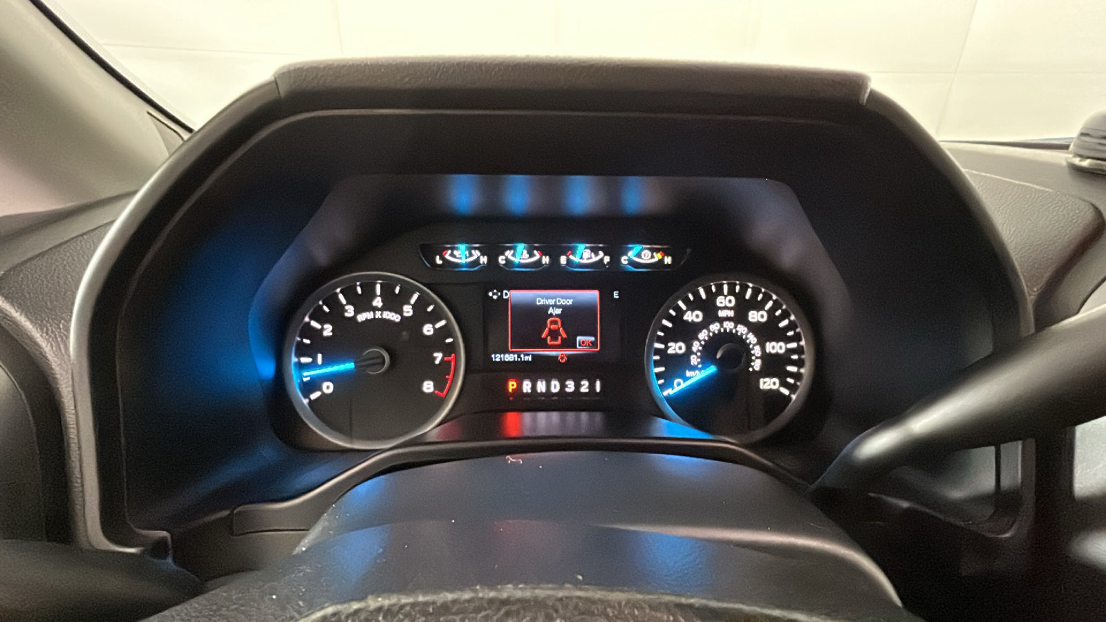 Used 2015 Ford F150 XLT w/ Equipment Group 302A Luxury AWD/4WD image 22