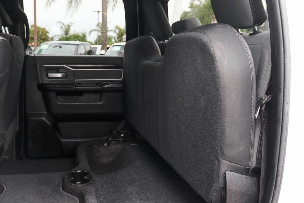 Used 2021 RAM 3500 Big Horn image 34