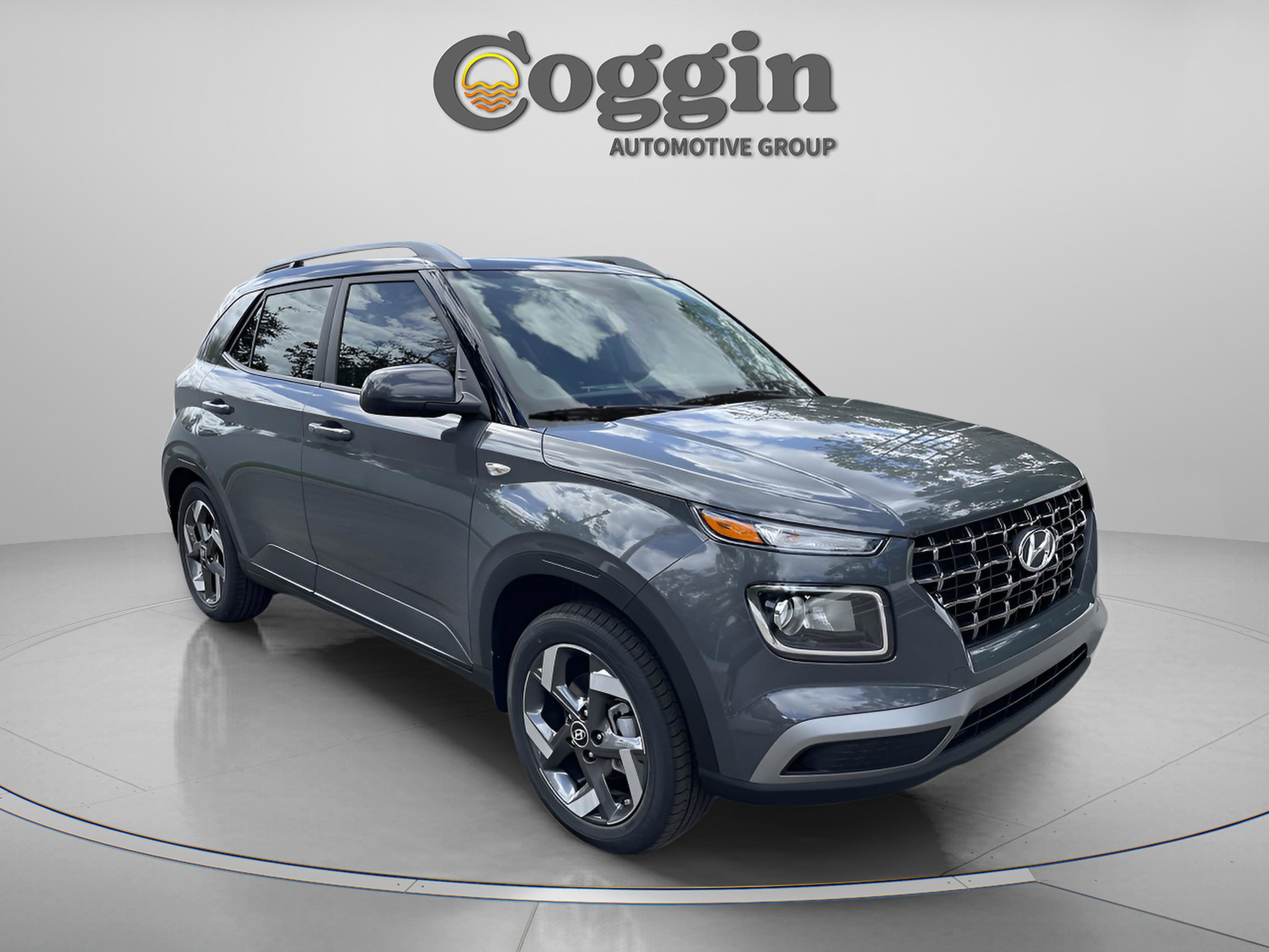 New 2026 Hyundai Venue SEL FWD image 8