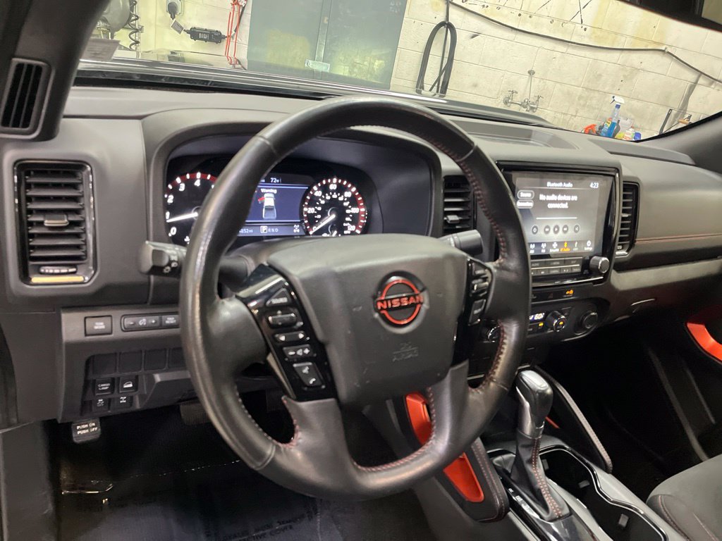 Used 2024 Nissan Frontier PRO-4X AWD/4WD image 16