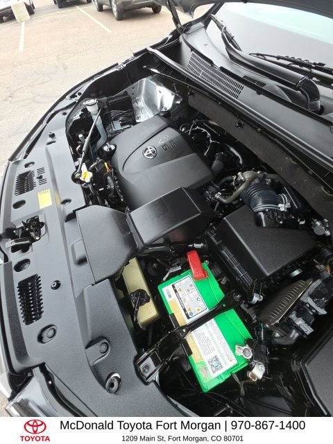 Used 2017 Toyota Highlander Limited Platinum image 26