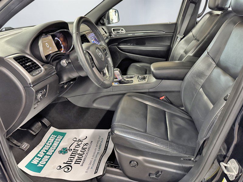 Used 2019 Jeep Grand Cherokee Limited AWD/4WD image 14