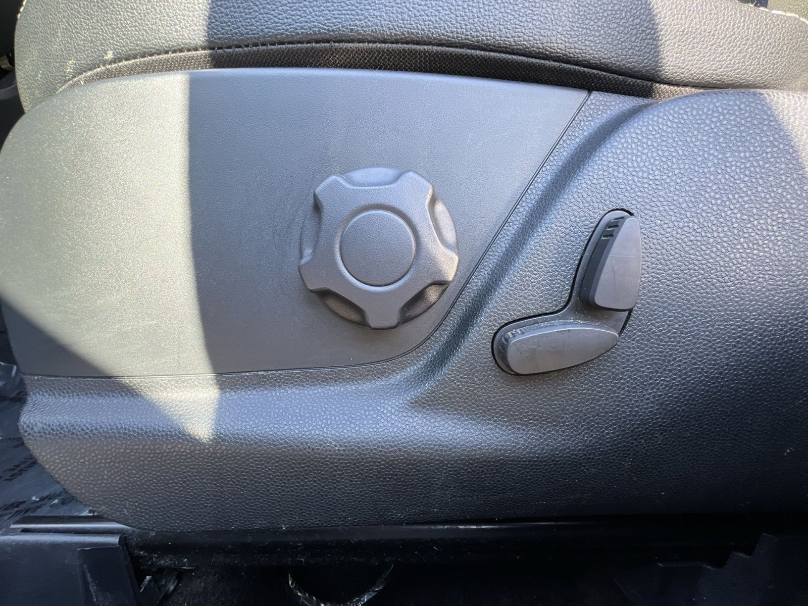 Certified 2021 Ford EcoSport Titanium image 22