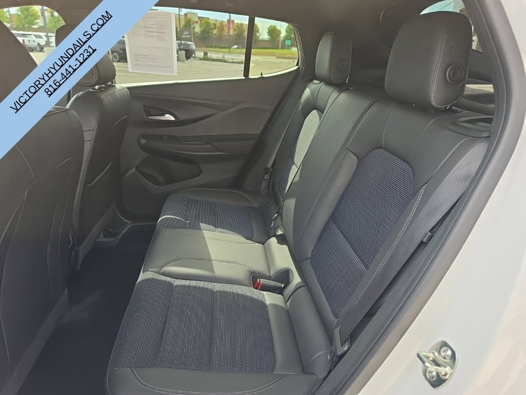 Used 2026 Buick Envista Preferred FWD image 23