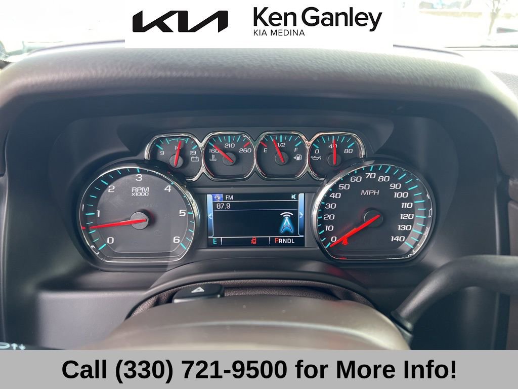 Used 2017 Chevrolet Suburban Premier image 32