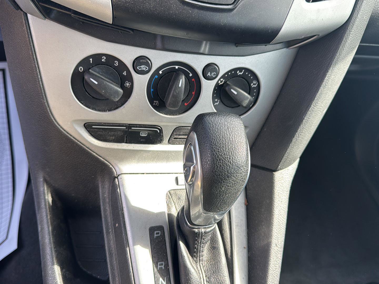 Used 2014 Ford Focus SE image 14