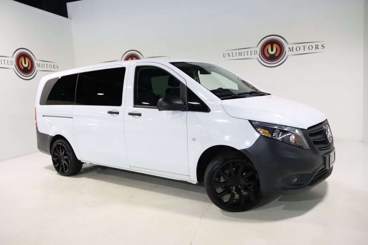 Used 2023 Mercedes-Benz Metris Passenger image 64