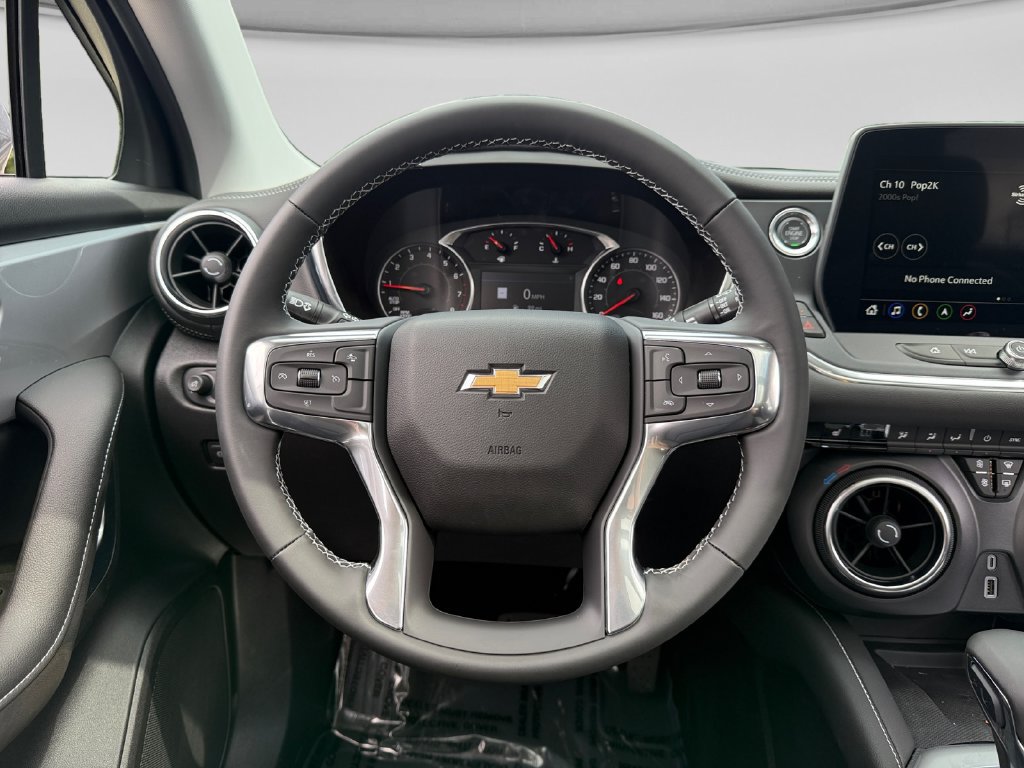 New 2026 Chevrolet Blazer LT w/ Sound & Technology Package AWD/4WD image 13