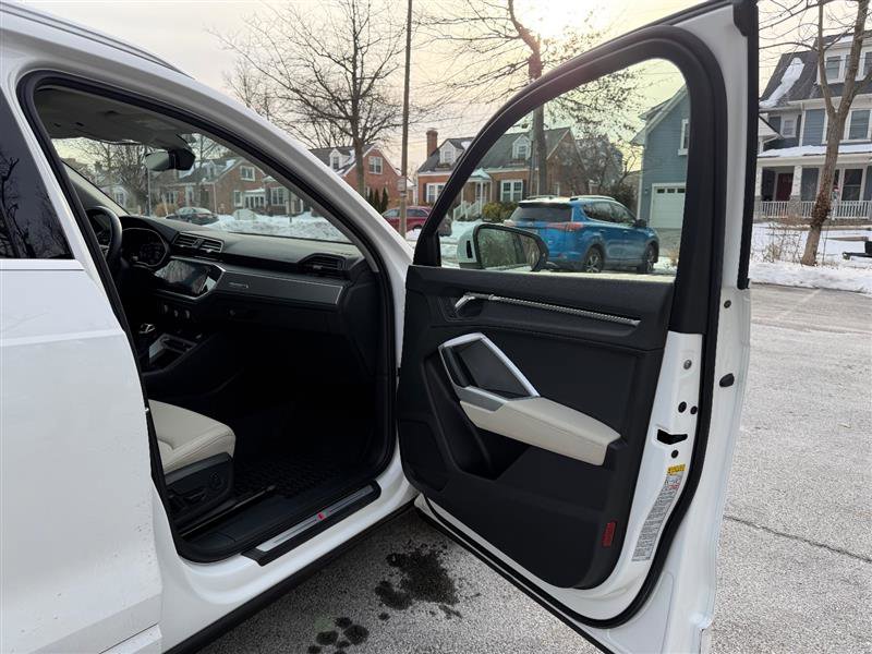 Used 2022 Audi Q3 2.0T Premium w/ Convenience Package image 20