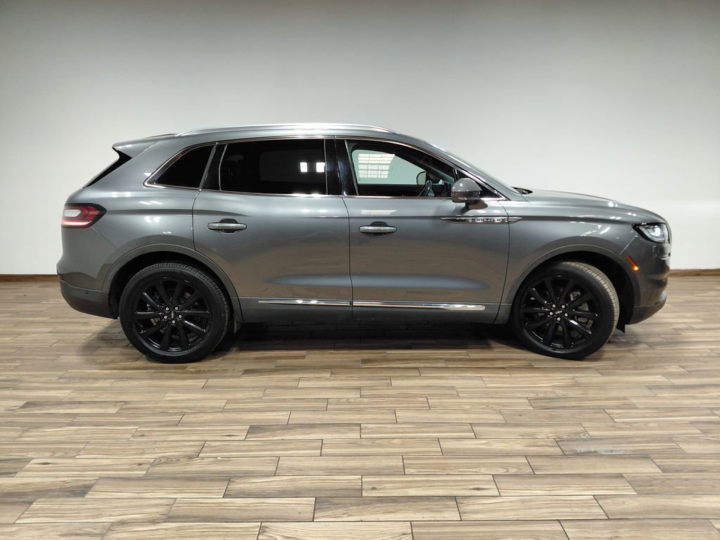 Used 2022 Lincoln Nautilus Reserve w/ Equipment Group 201A AWD/4WD image 22