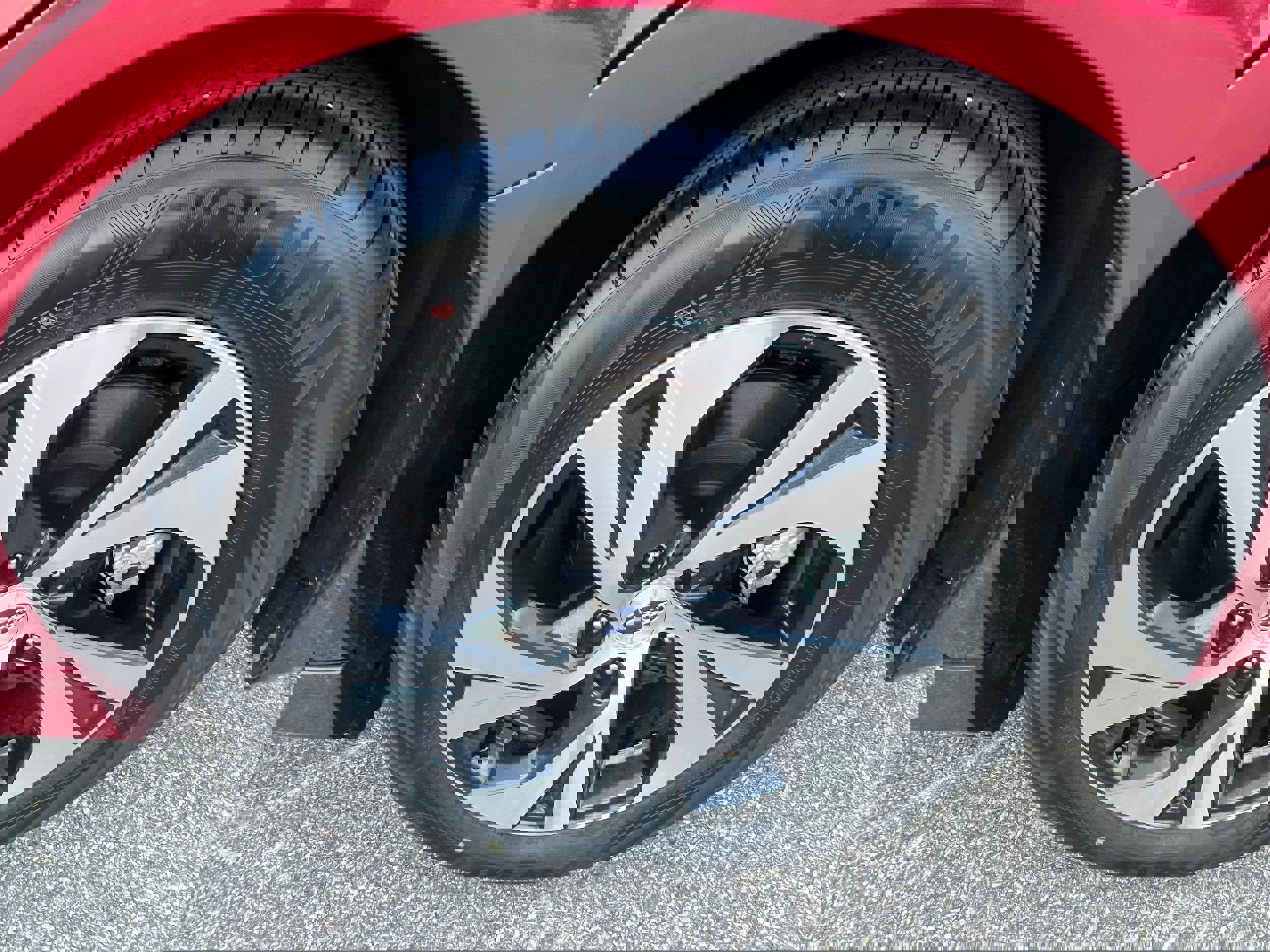 Certified 2025 Subaru Legacy Premium image 9