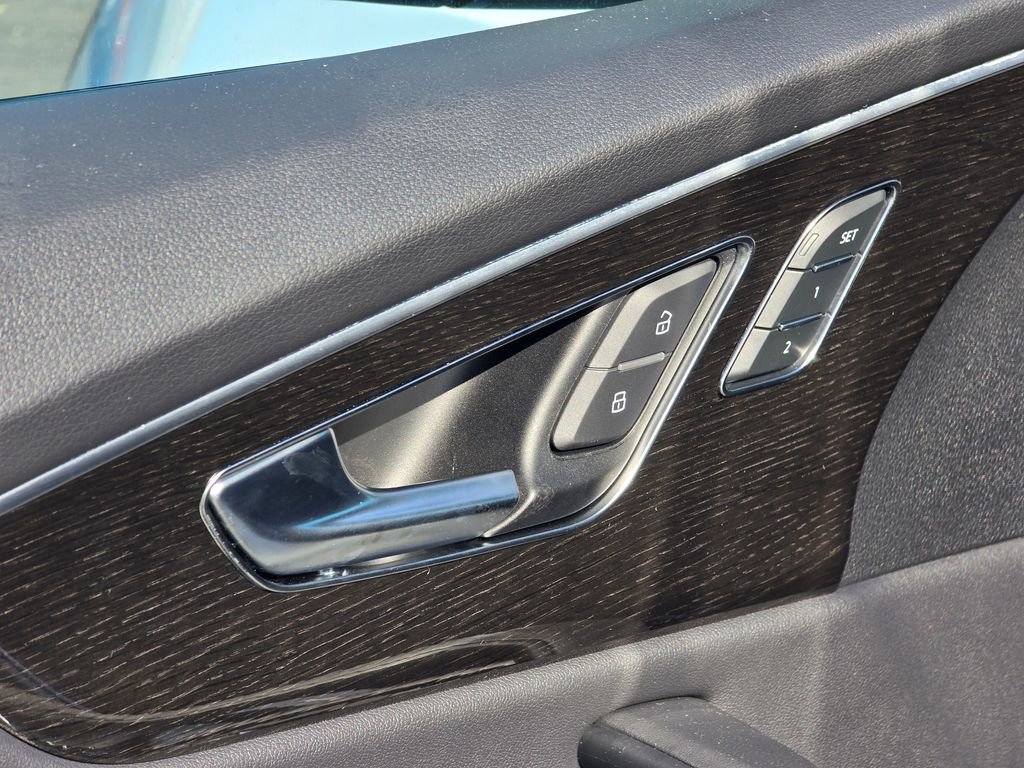 Used 2026 Audi Q8 Premium Plus image 28