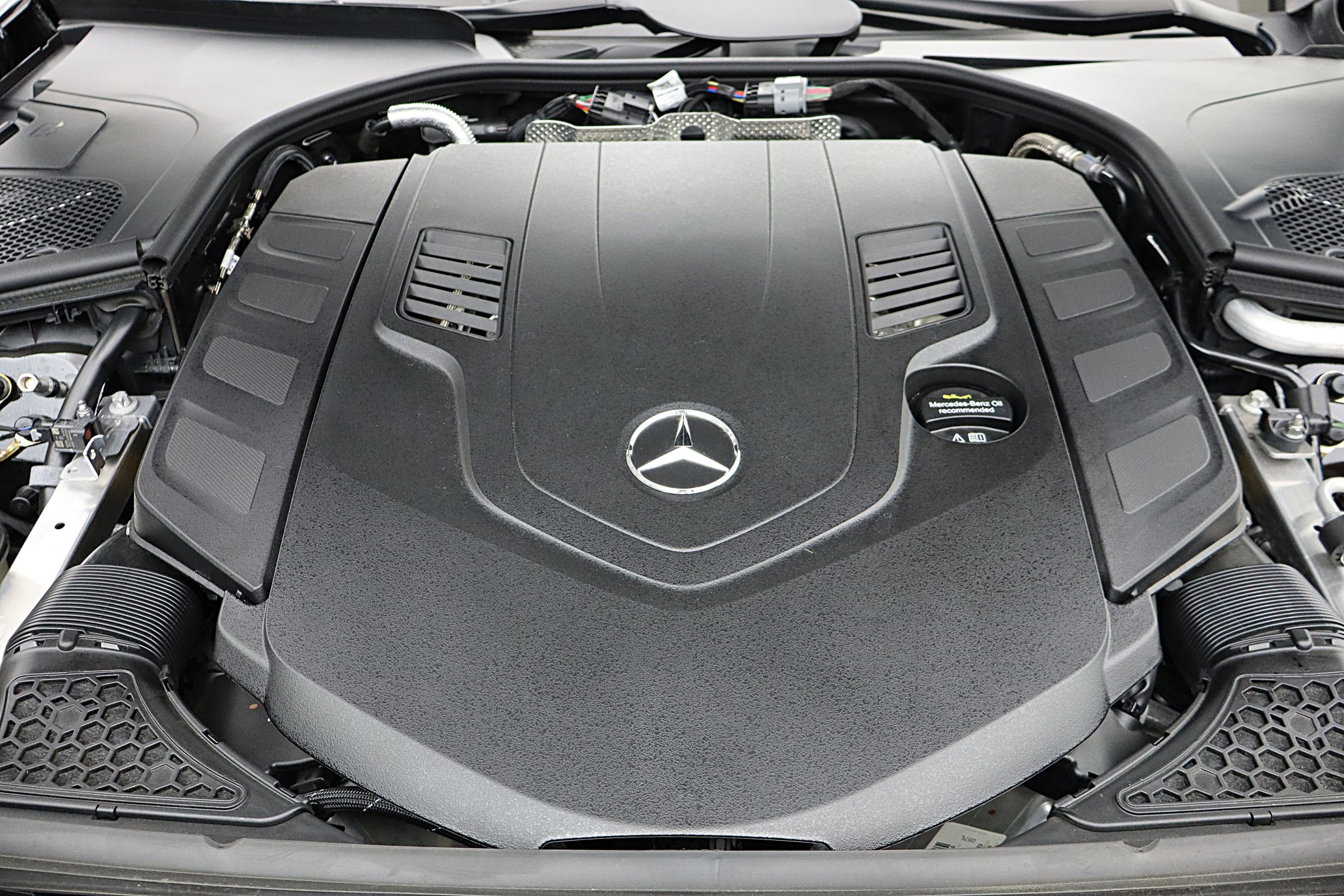 Used 2024 Mercedes-Benz Maybach S 580 4MATIC image 28