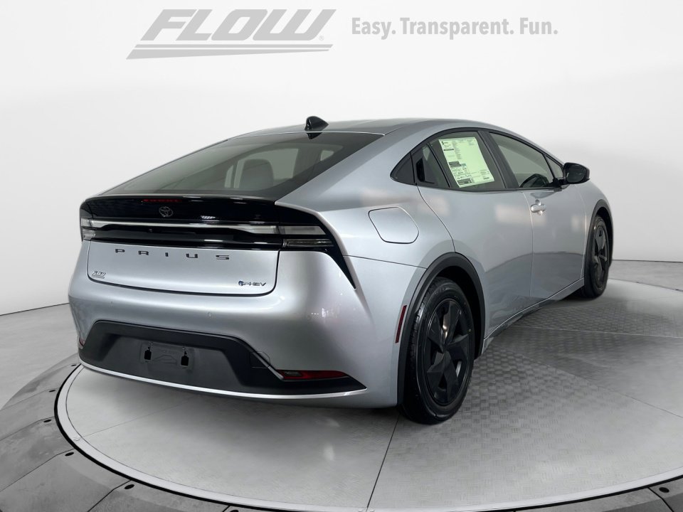 New 2026 Toyota Prius Plug-In Hybrid image 7