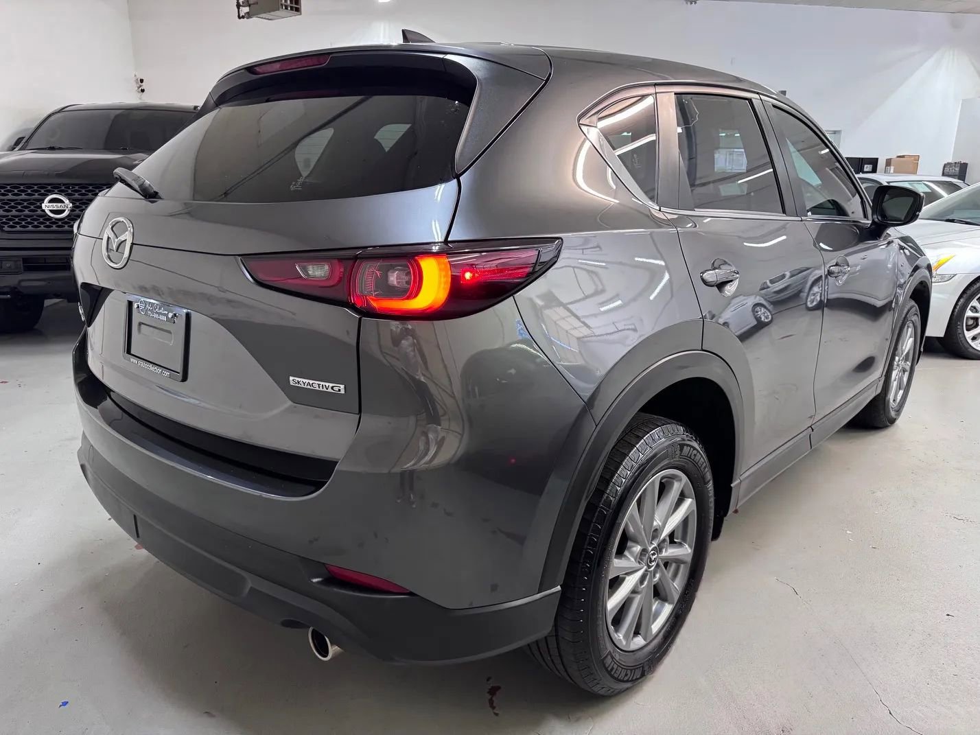 Used 2023 MAZDA CX-5 AWD 2.5 S w/ Select Package image 3