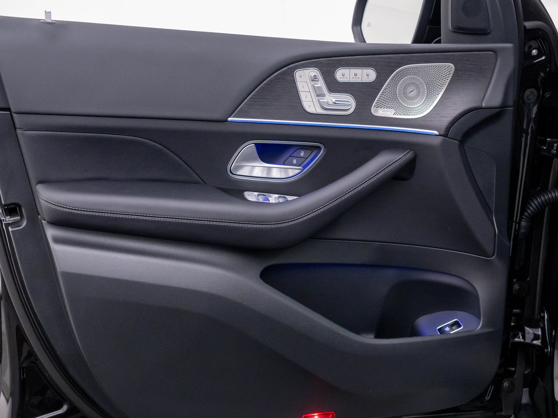 New 2026 Mercedes-Benz GLS 450 4MATIC image 14