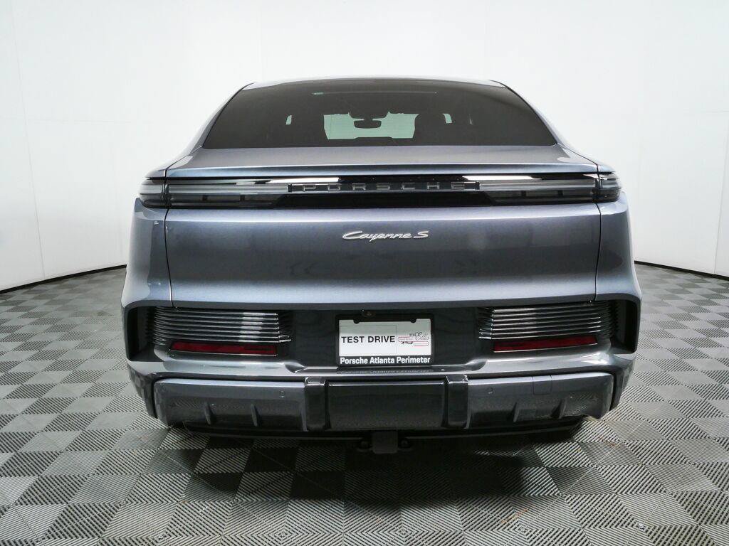 New 2026 Porsche Cayenne S AWD/4WD image 32