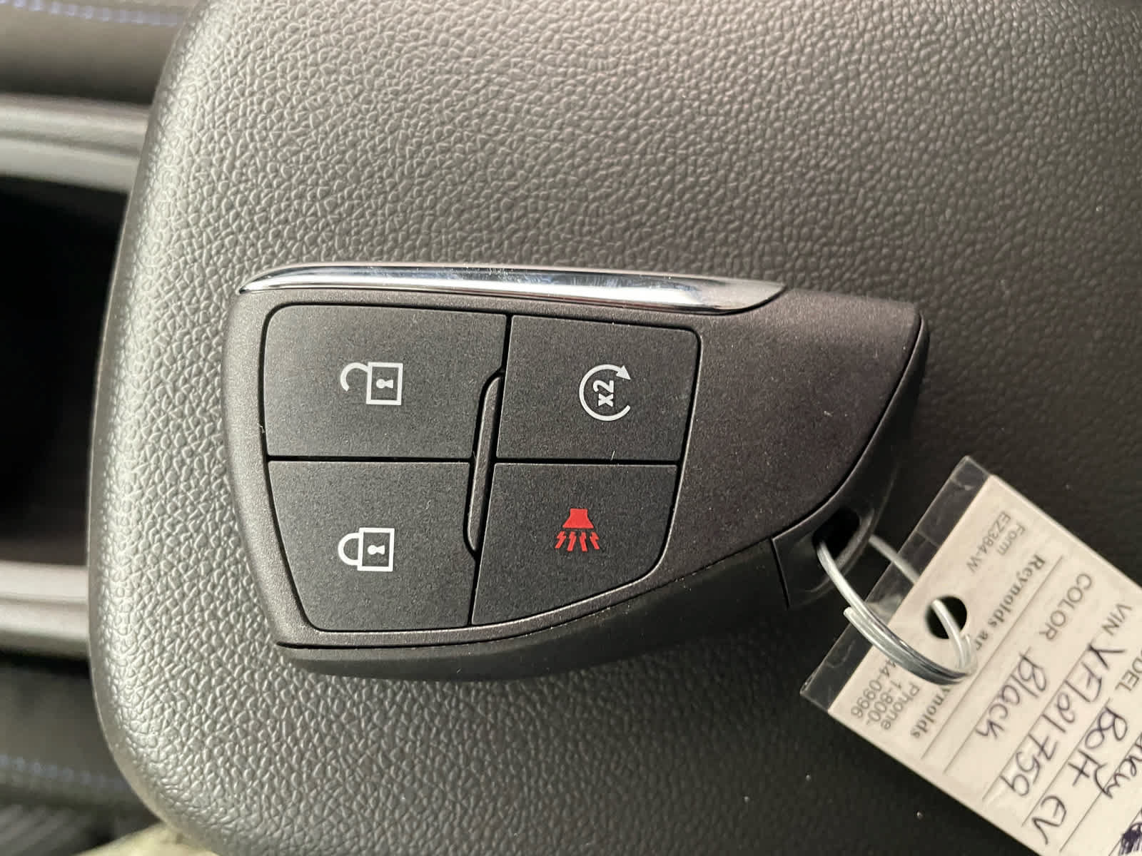 New 2027 Chevrolet Bolt LT w/ Comfort Package FWD image 22