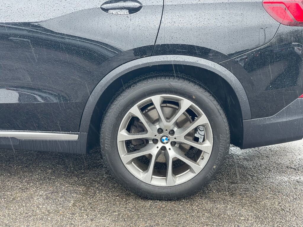 Used 2020 BMW X5 xDrive40i w/ Convenience Package AWD/4WD image 38