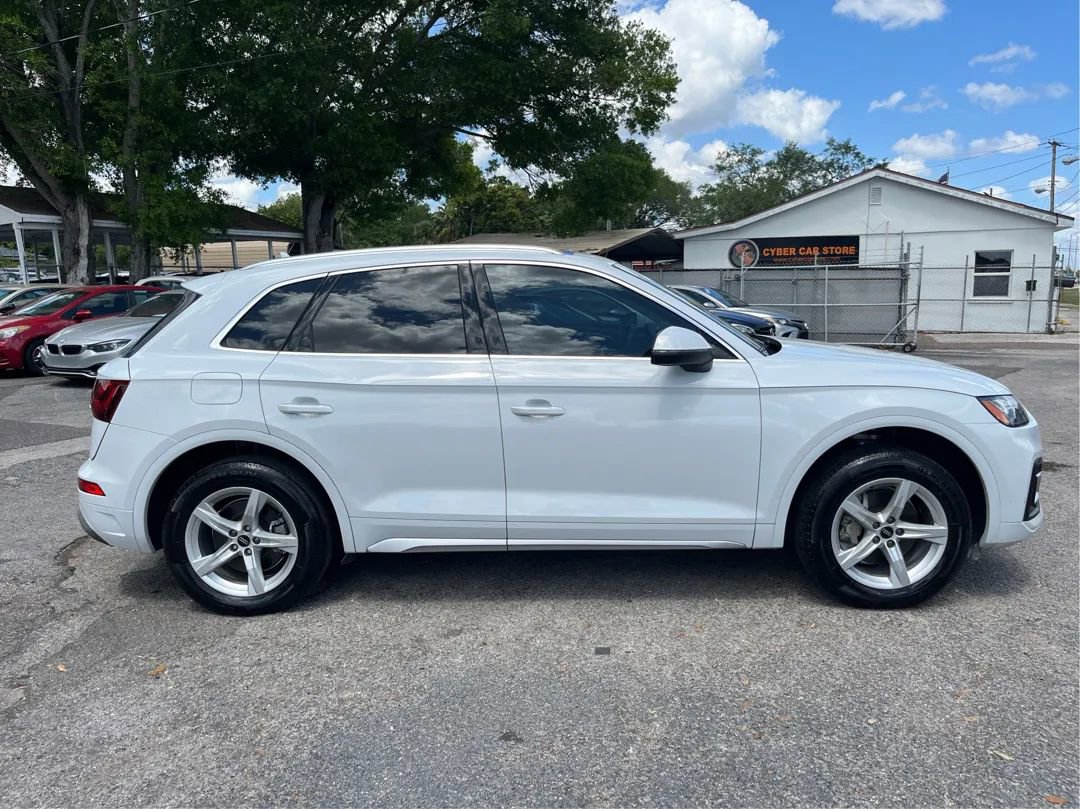 Used 2022 Audi Q5 2.0T Premium AWD/4WD image 4