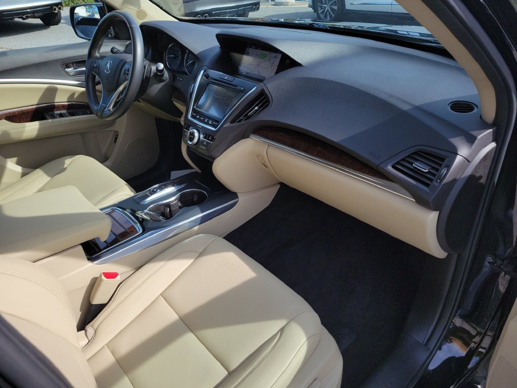 Certified 2017 Acura MDX w/ Technology Package AWD/4WD image 4