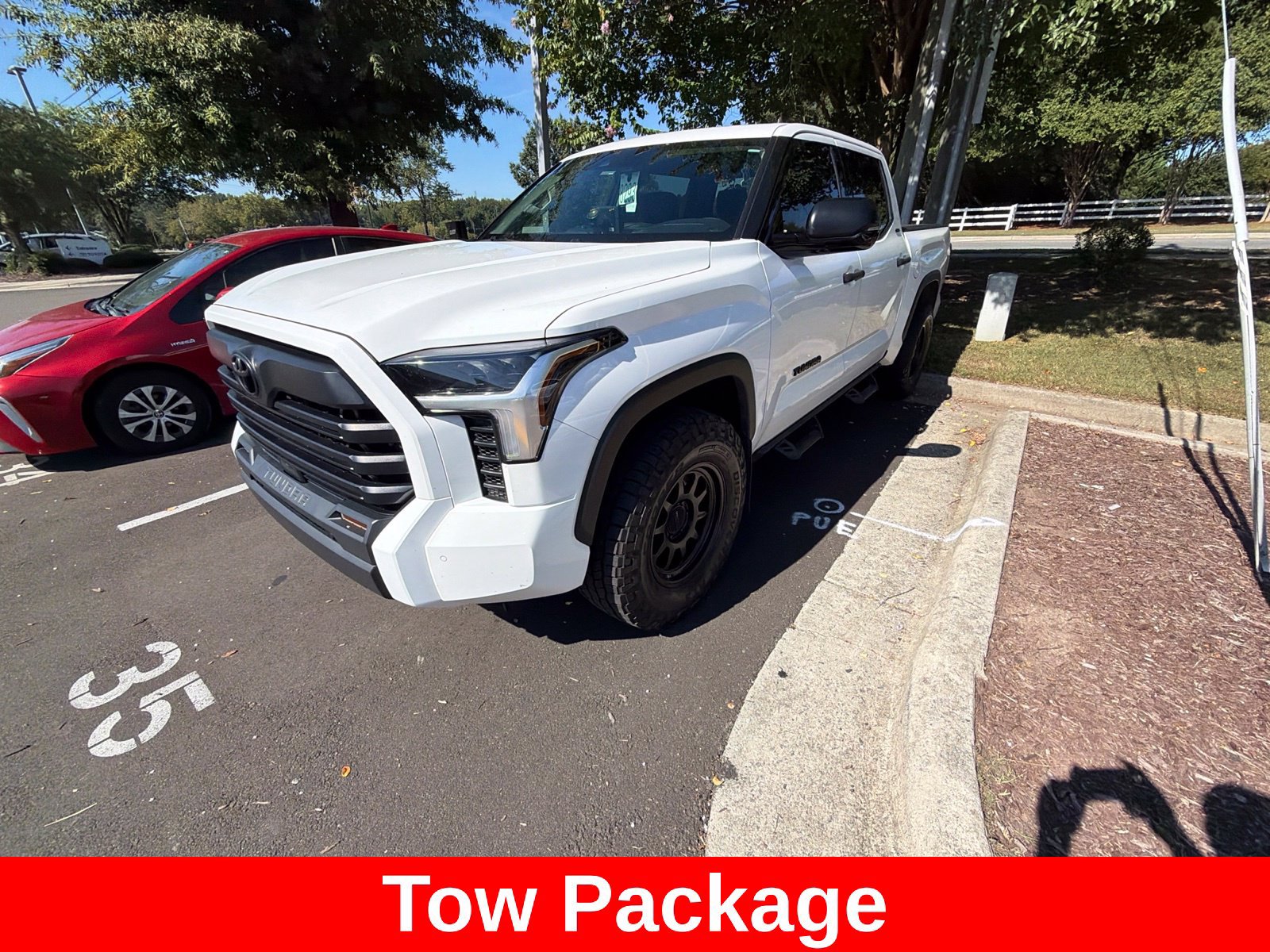 Used 2023 Toyota Tundra SR5 w/ SR5 Convenience Package AWD/4WD image 10