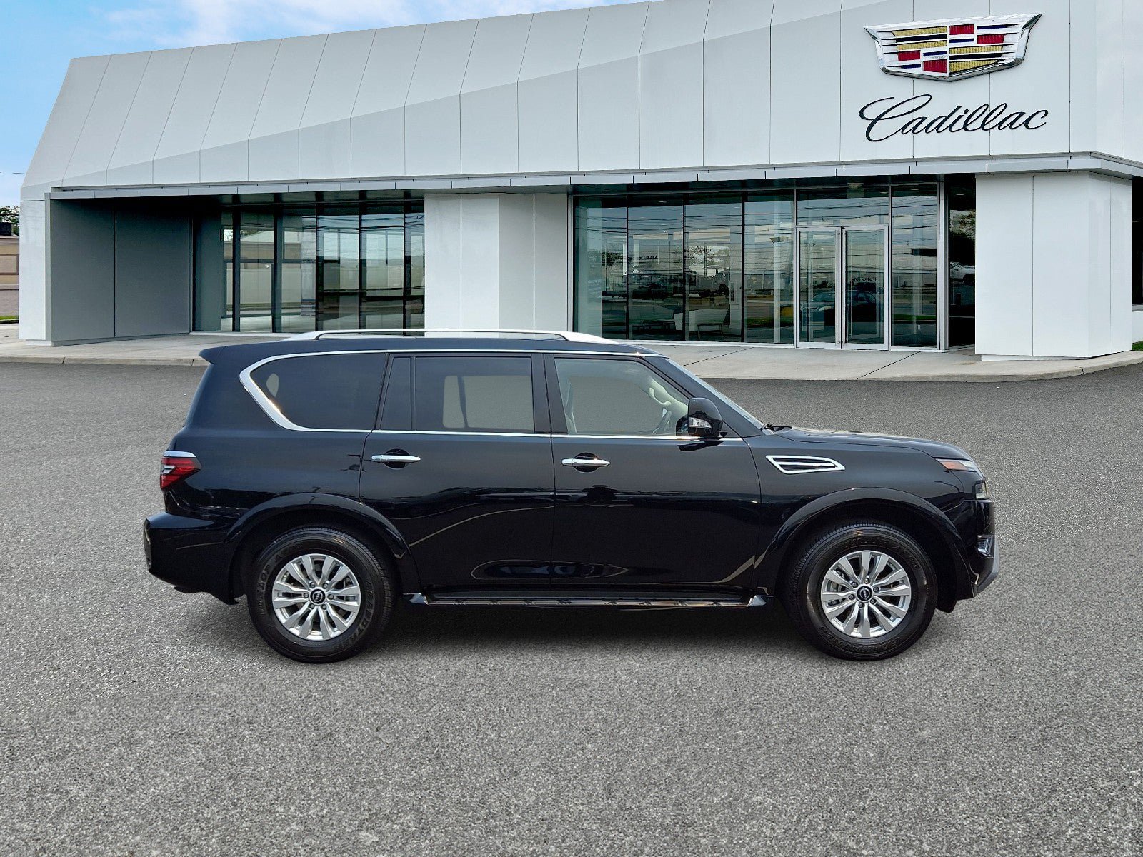 Used 2024 Nissan Armada SV w/ Cargo Package AWD/4WD image 7