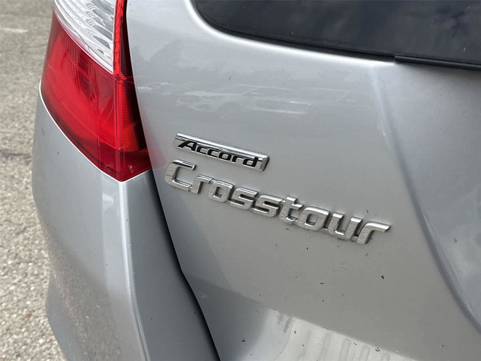 Used 2010 Honda Crosstour EX-L image 11