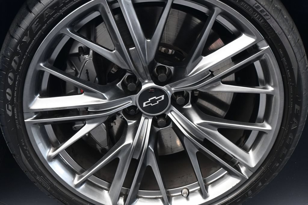 Used 2023 Chevrolet Camaro ZL1 RWD image 40