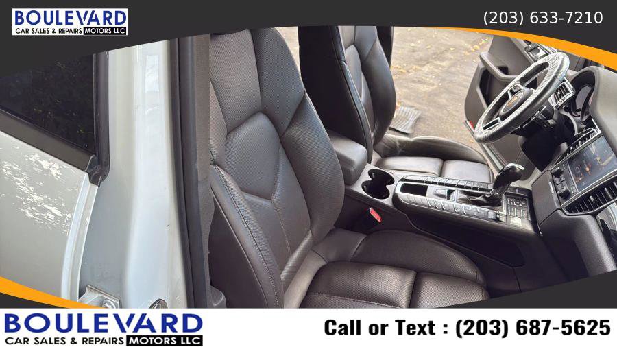 Used 2017 Porsche Macan S image 37