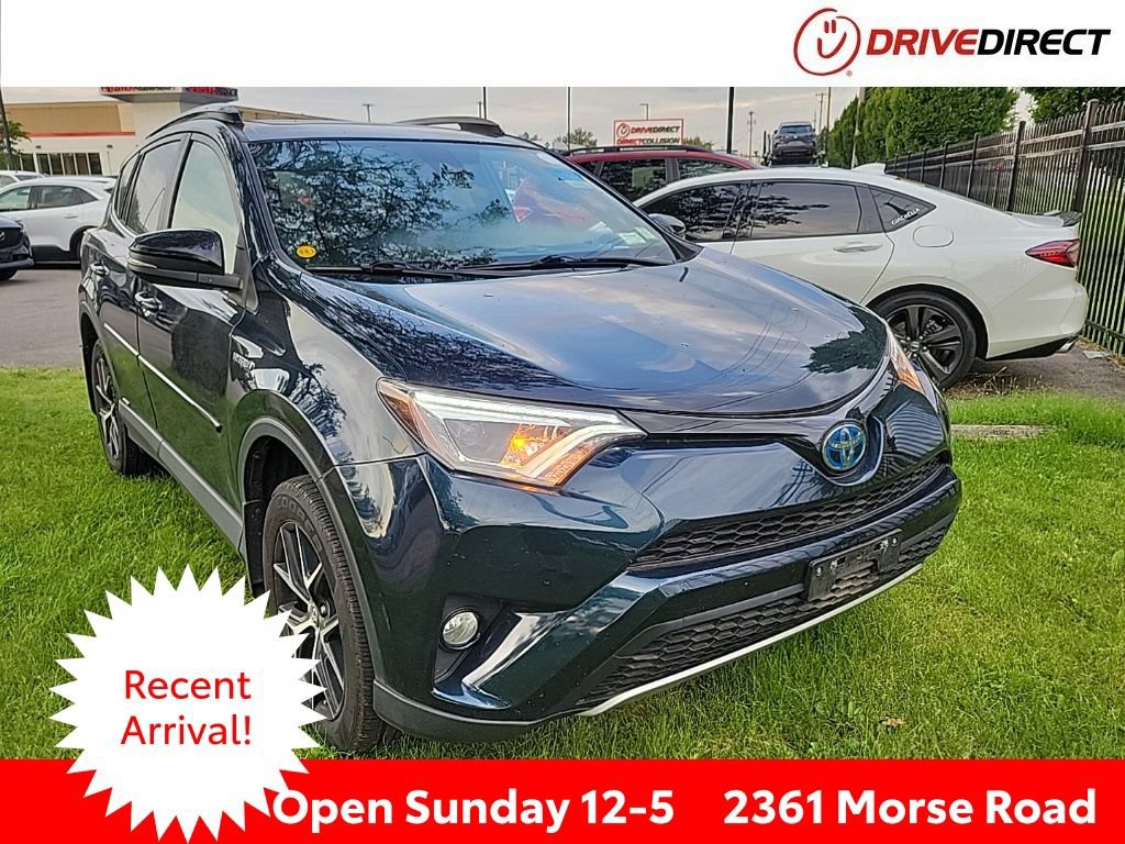 Used 2017 Toyota RAV4 SE