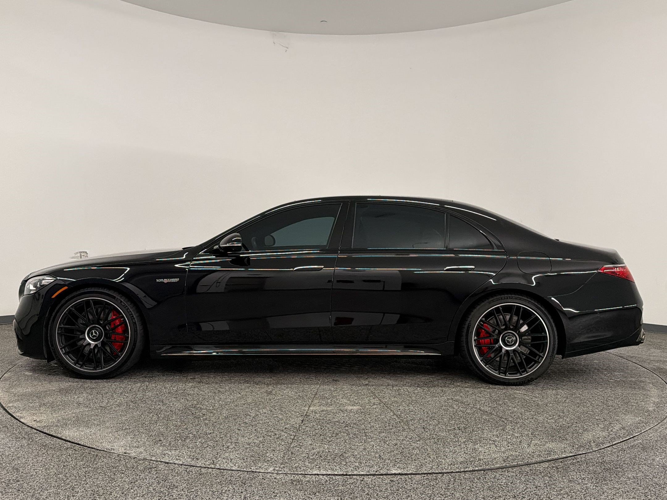 Certified 2024 Mercedes-Benz S 63 AMG S image 2