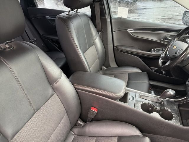 Used 2019 Chevrolet Impala LT FWD image 20