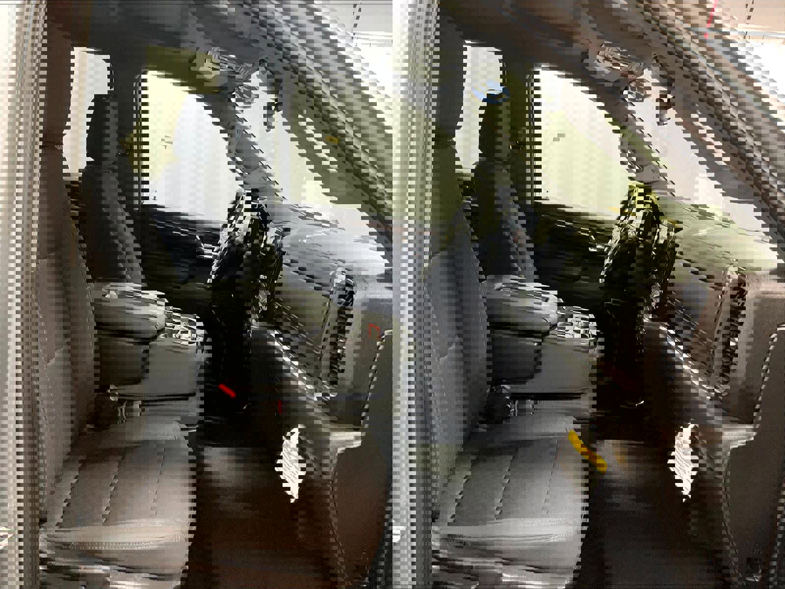 Used 2023 Chevrolet Silverado 1500 LT image 11