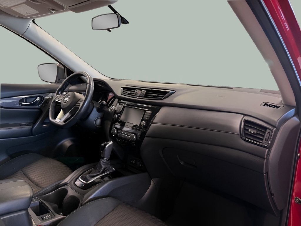 Used 2018 Nissan Rogue SV w/ Premium Package AWD/4WD image 29