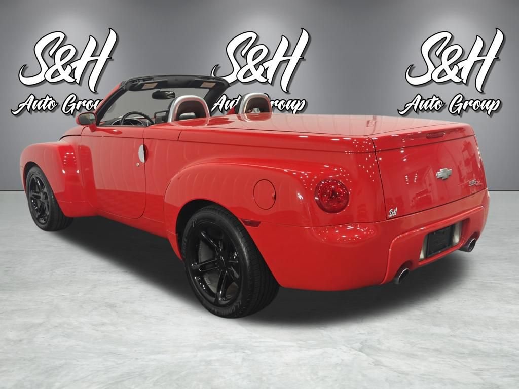Used 2003 Chevrolet SSR w/ Preferred Equipment Group RWD image 10